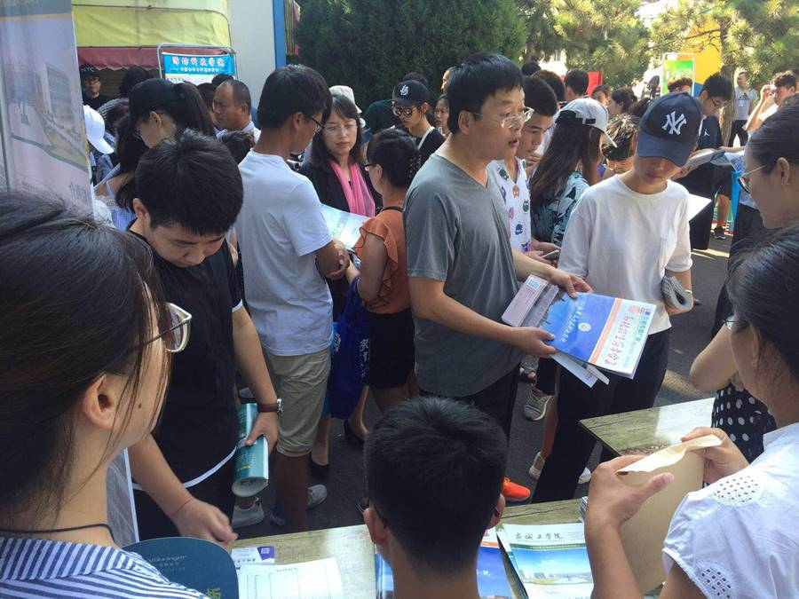 5ddf6f8ab03b9.jpg 99c5bff475d31b3c09ba93e8012df3af.jpg